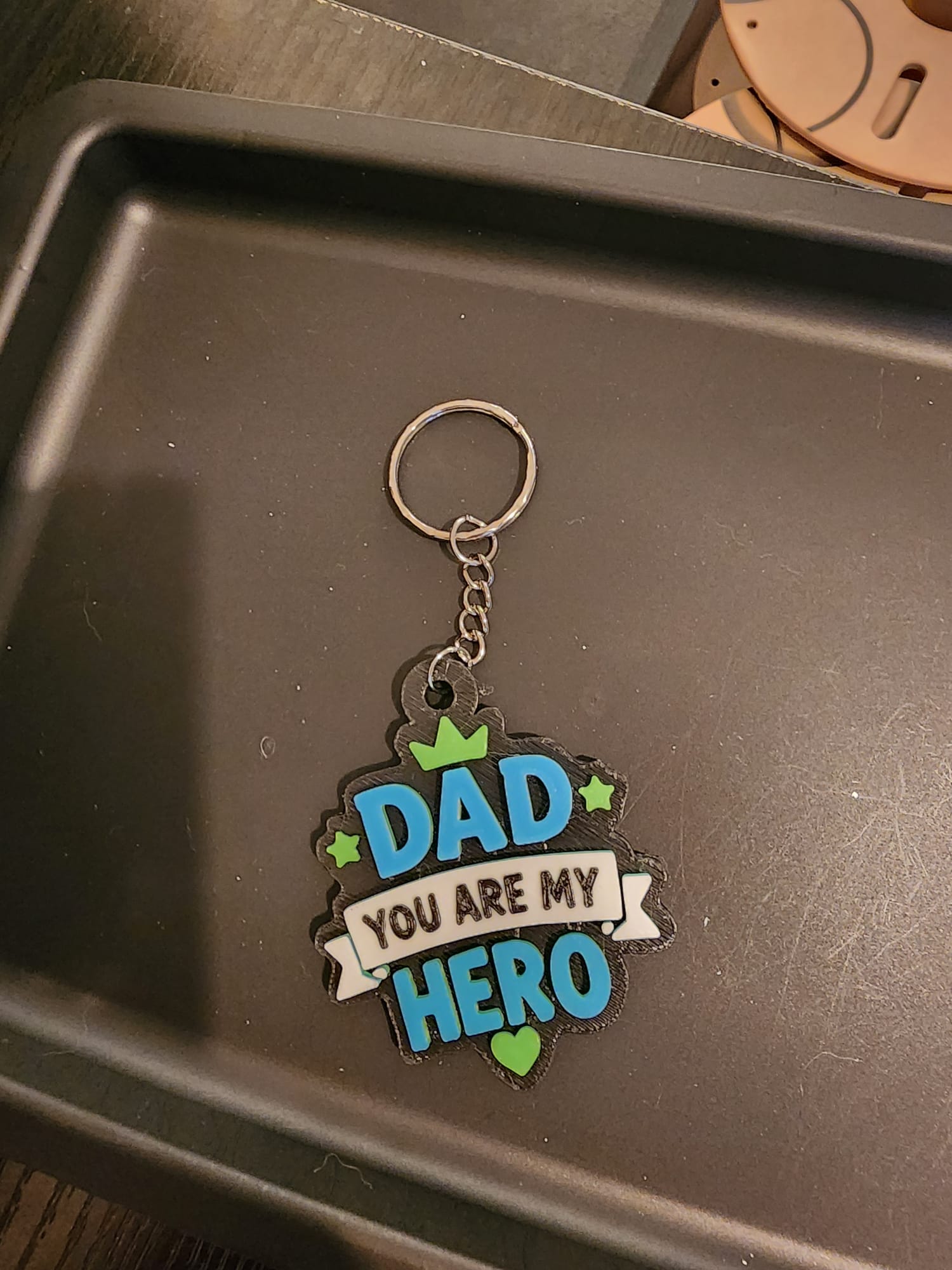 (image for) Keychain Dad Hero